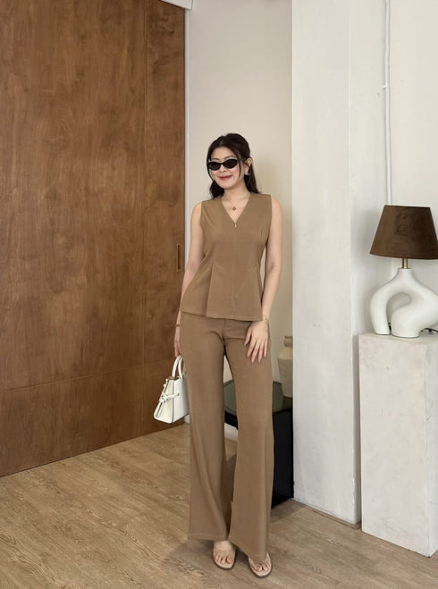 V-Neck Sleeveless Vest With Trousers sets